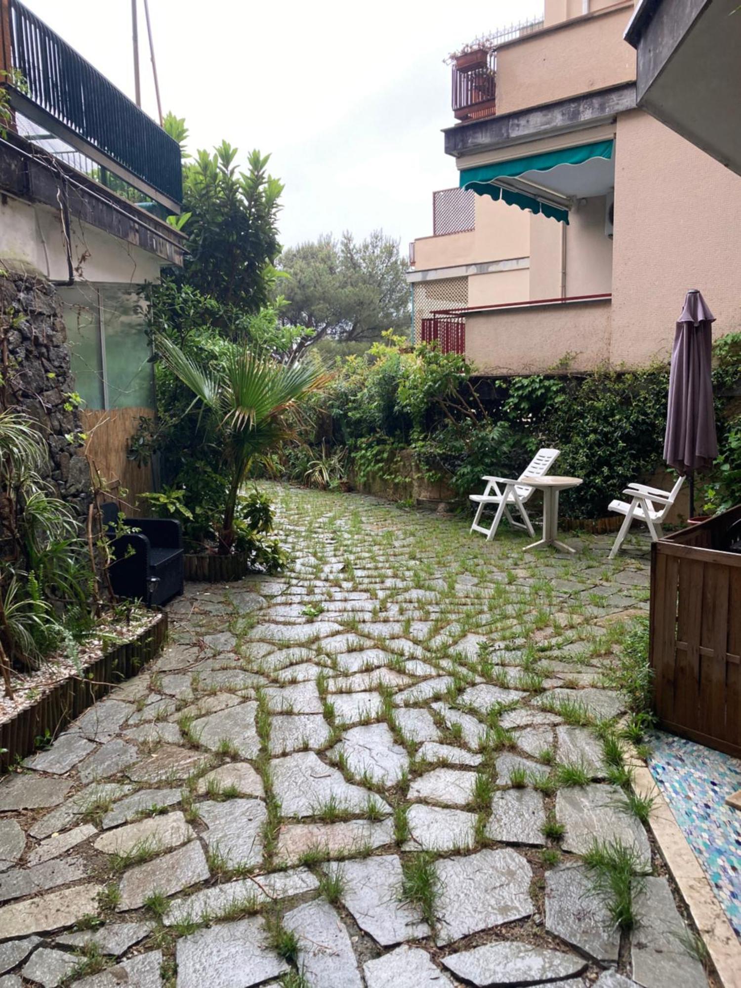 Guest House Berzefi Bergeggi Exterior photo